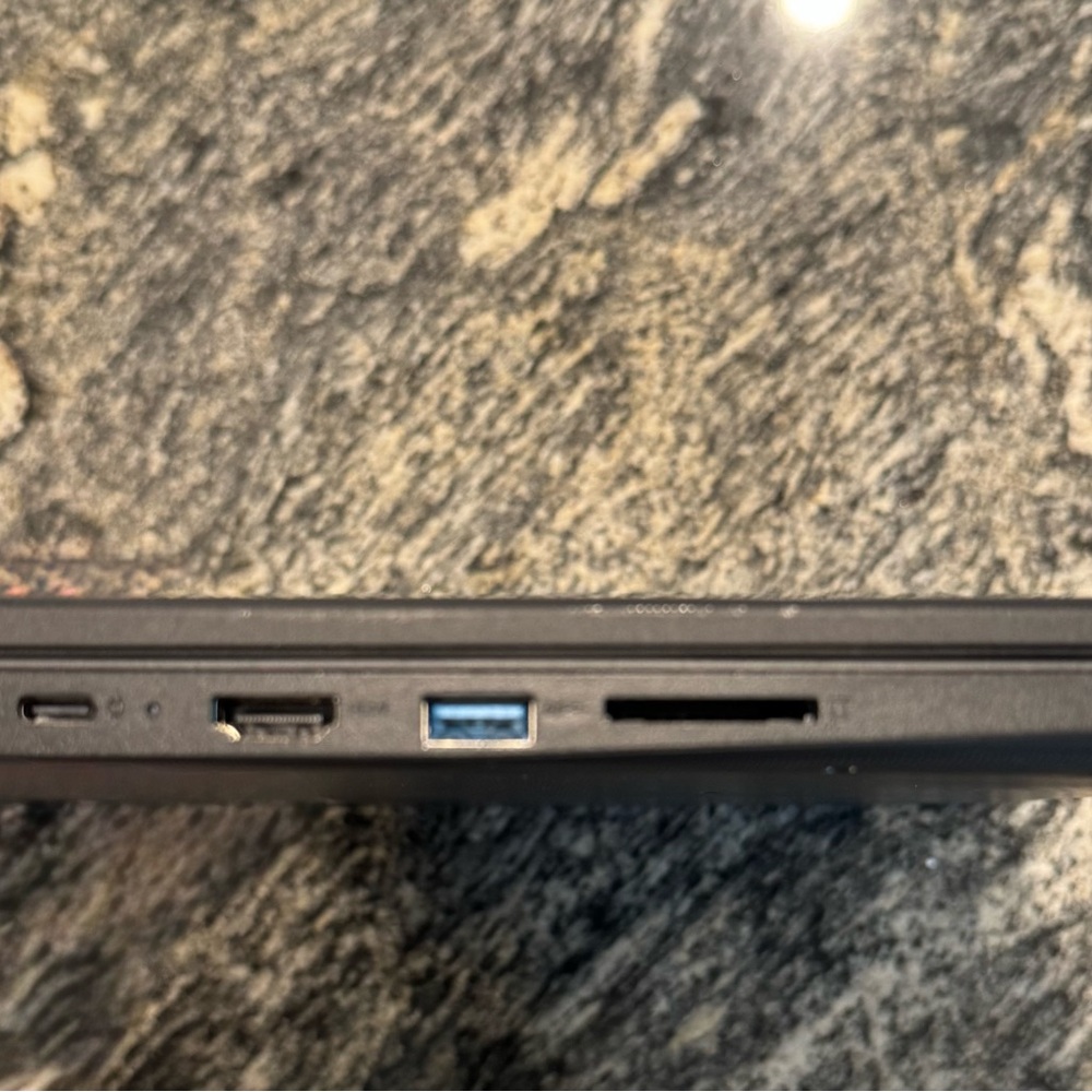 Lenovo Chromebook S330 - Picture 10 of 11